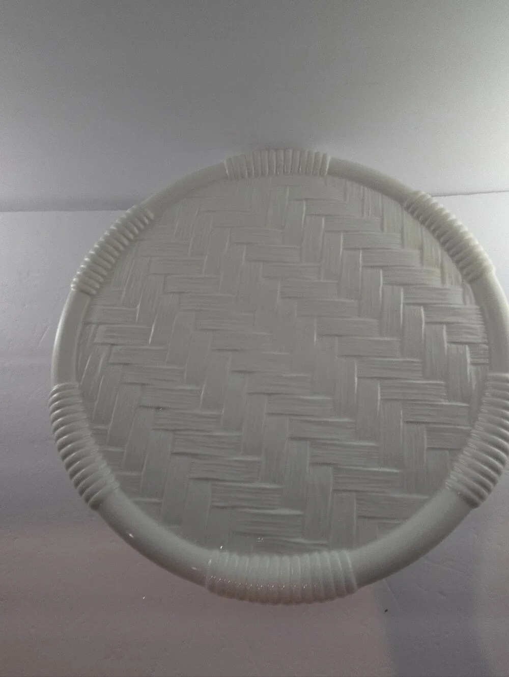 Este Ceramiche Italy White Basketweave Cake Pedestal, Vintage